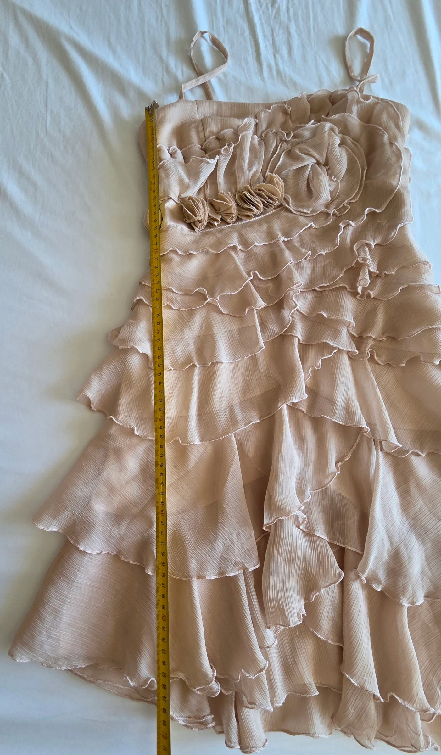 Robe corta nude Patrice Bréal S 36, vestido de noche con volantes y flores – photo 12